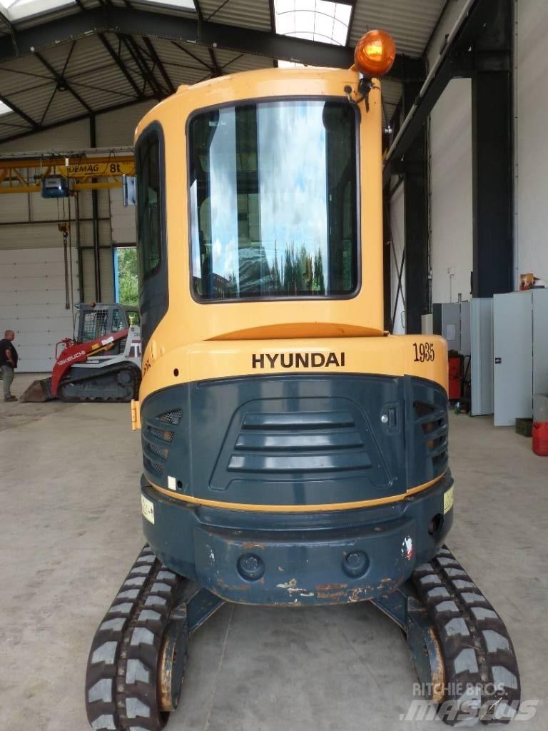 Hyundai R25Z-9AK Mini bageri < 7t