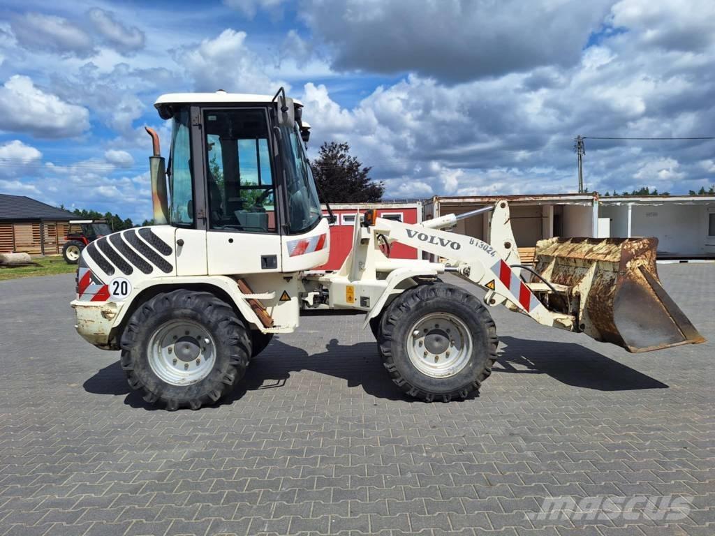 Volvo L 30 B Utovarivači na točkove