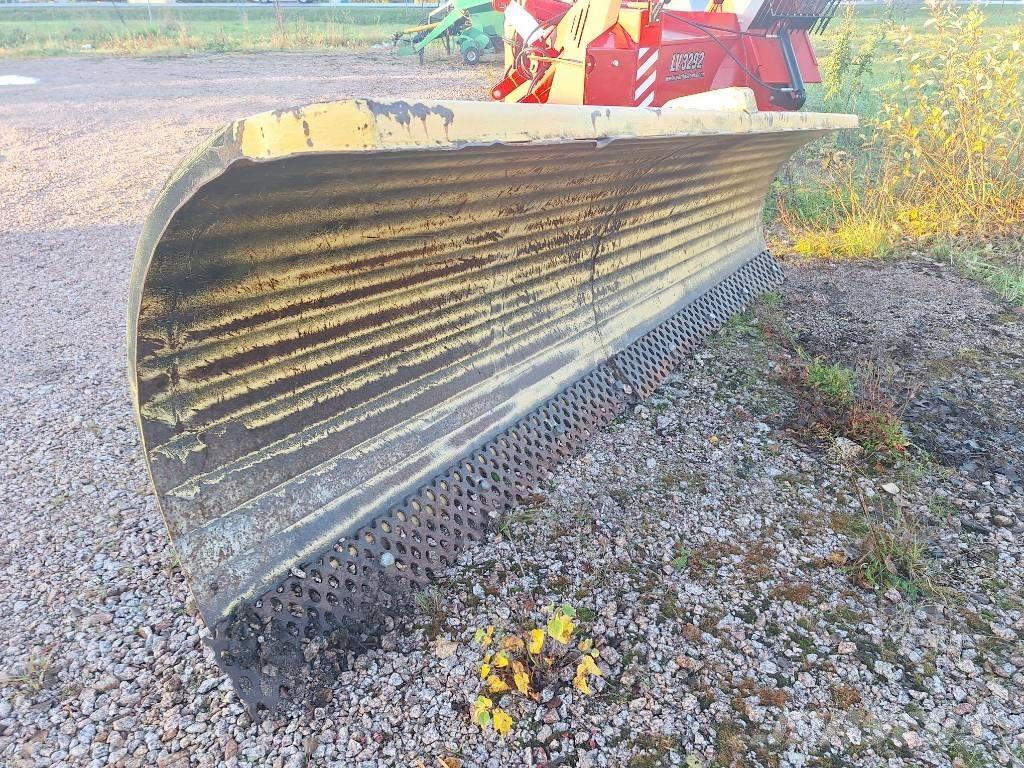 OMT 300 Snežne daske i plugovi