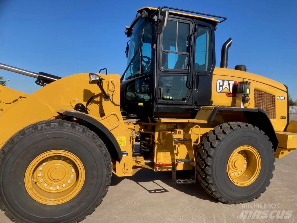 CAT 938M Utovarivači na točkove