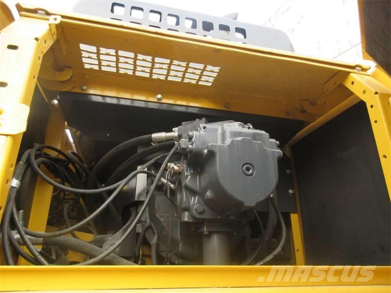 Komatsu PC 450 Bageri guseničari