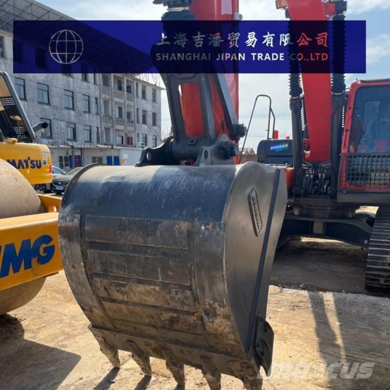 Doosan DX 225 Bageri guseničari