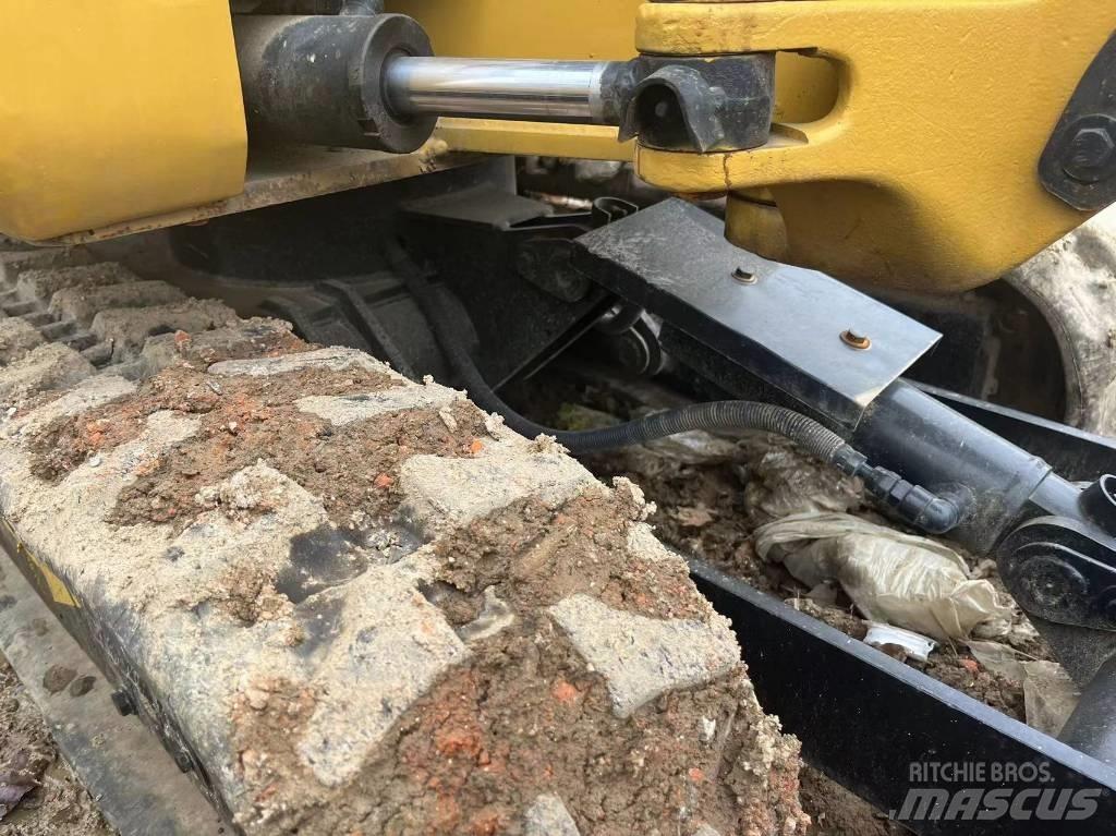 CAT 301.5 Mini bageri < 7t