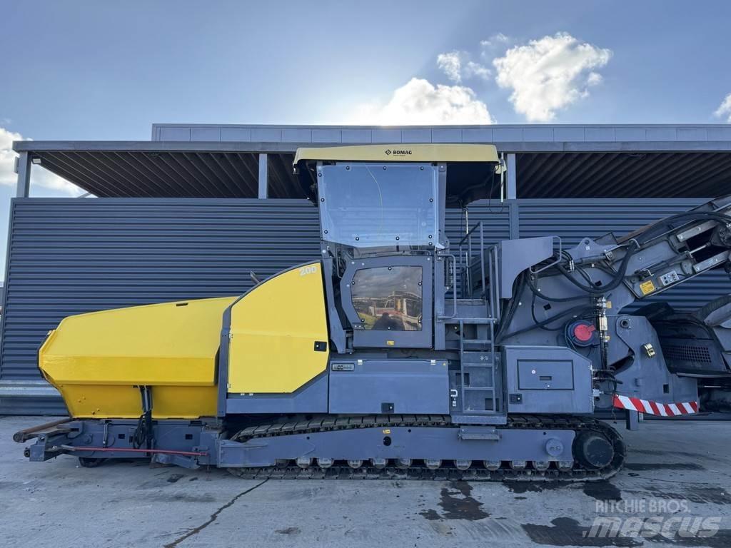 Bomag BMF 2500 S Asfaltni finišeri