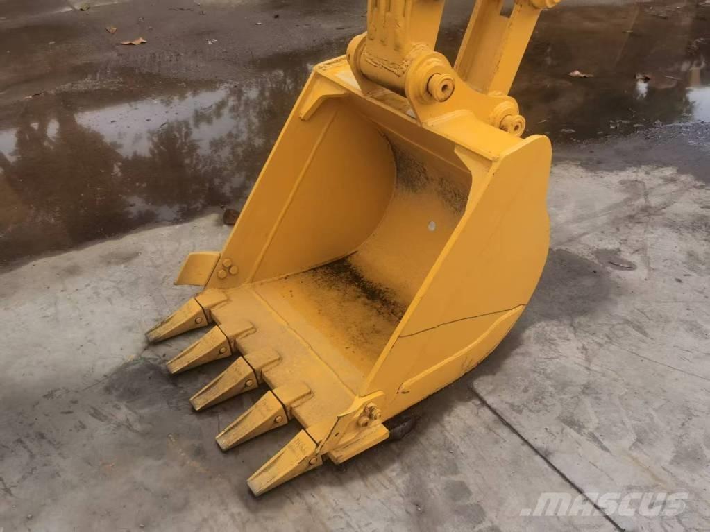 Komatsu PC 55 MR Bageri guseničari