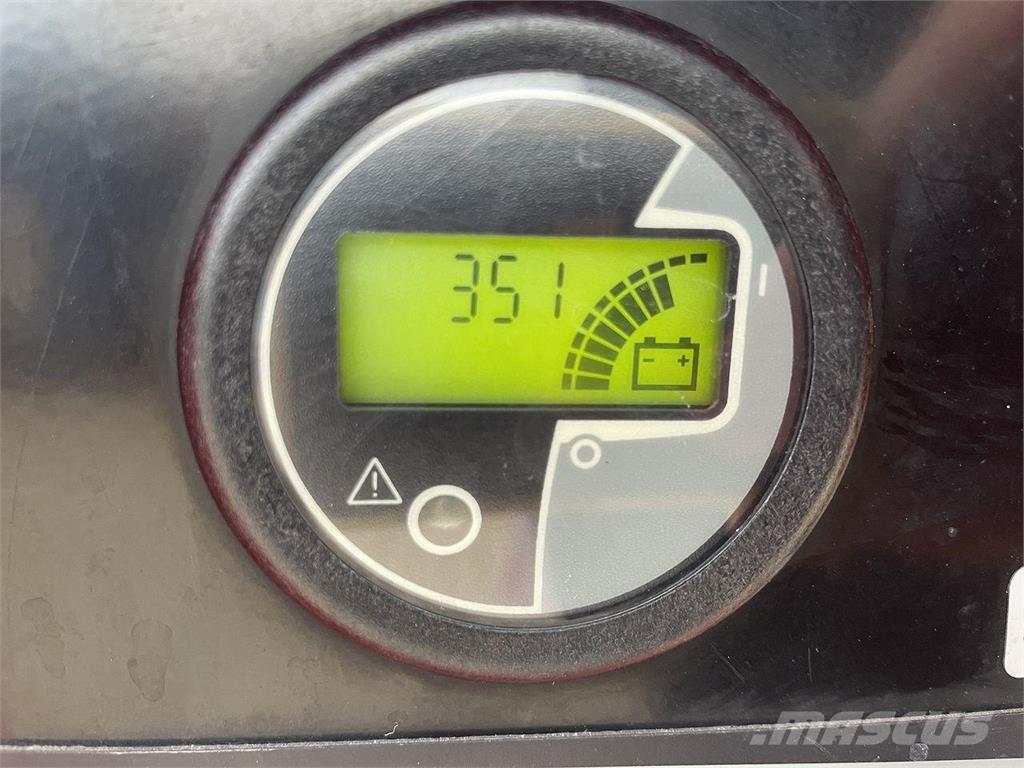 Manitou 100VJR Jarbolne penjajuće platforme