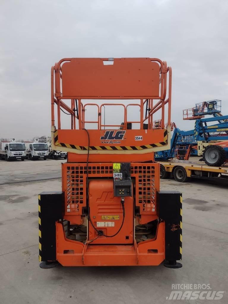 JLG M 4069 Makazaste platforme
