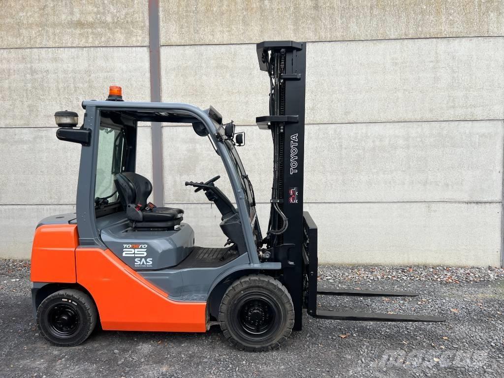 Toyota 02-8 FDF 25 Dizelski viljuškari