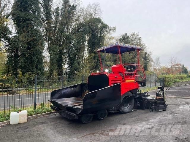 Marini MF 331 Asfaltni finišeri