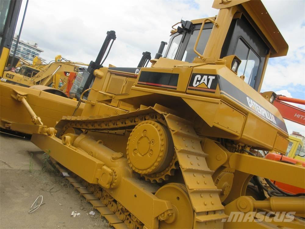 CAT D 8 N Buldožeri guseničari