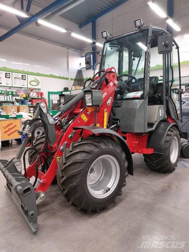 Weidemann 1160 Višenamenski utovarivači
