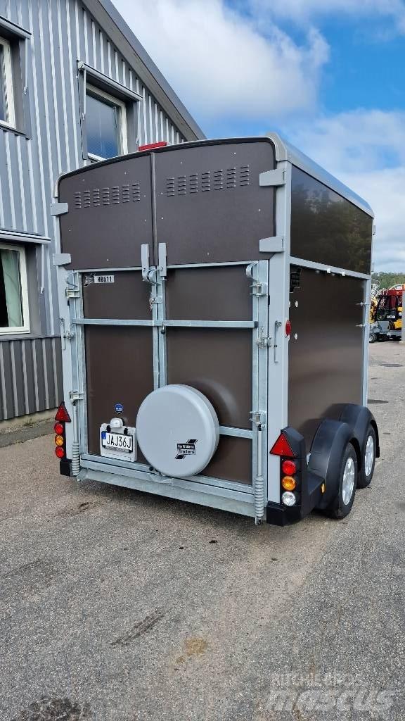 Ifor Williams HB 511 Prikolice za prevoz životinja