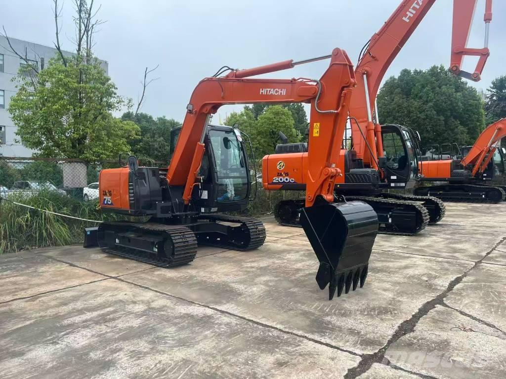 Hitachi ZX 75 Midi bageri 7t – 12t
