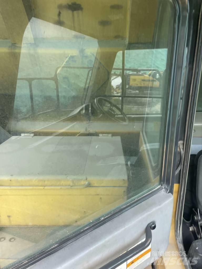 Komatsu HD 605-7 Kruti damperi