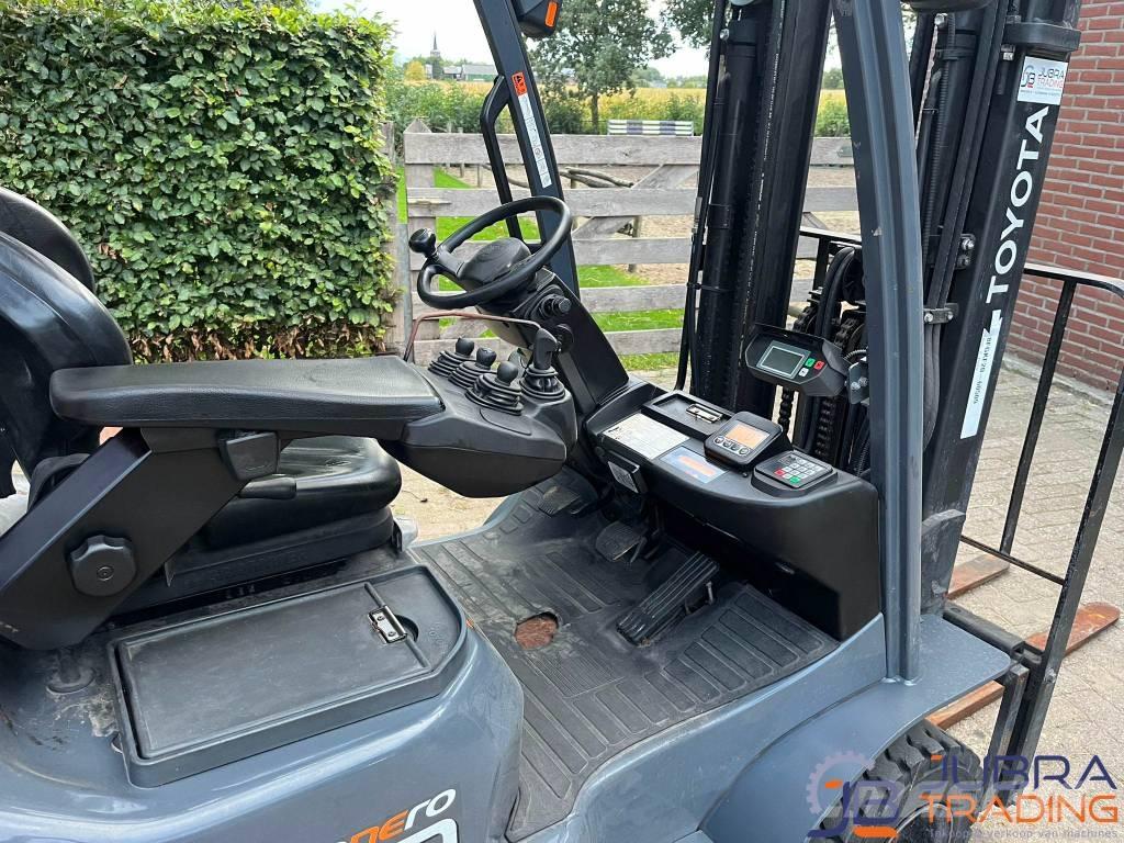 Toyota 02-8FGKF20 Plinski viljuškari