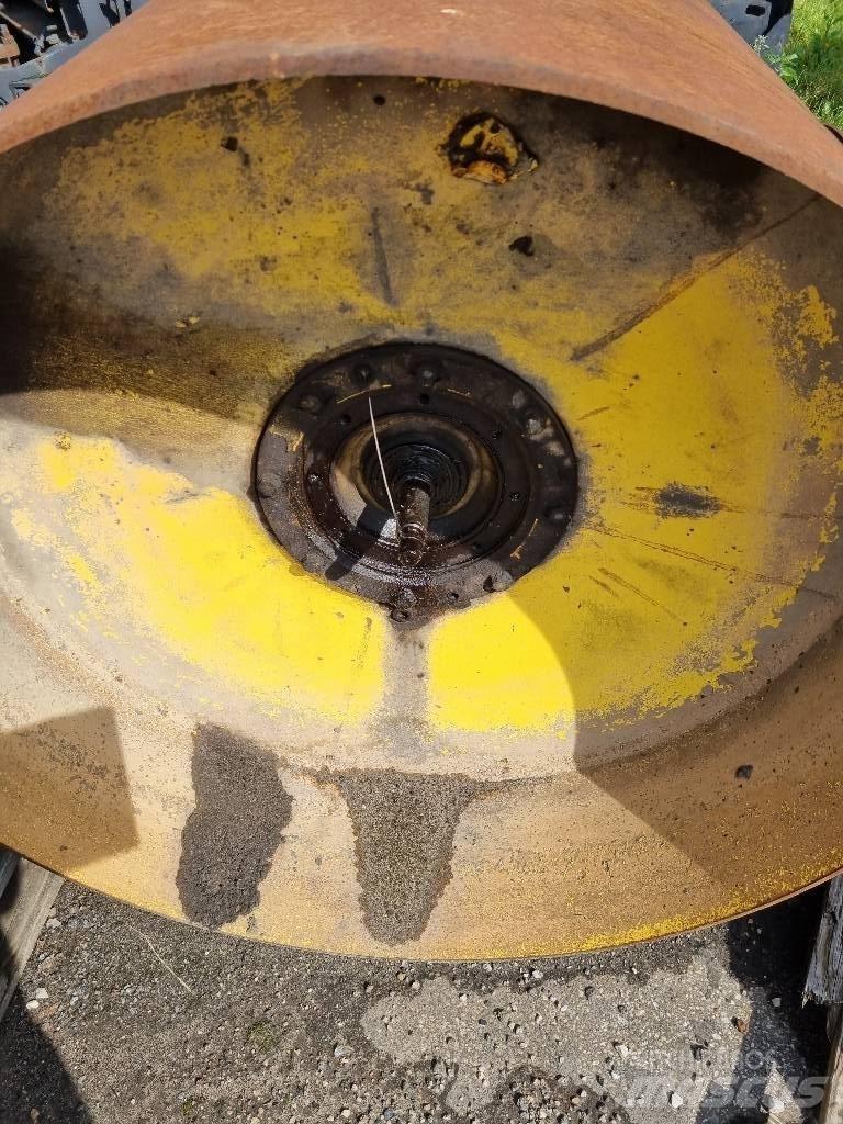 Bomag BW 174 AD Šasija i vešenje