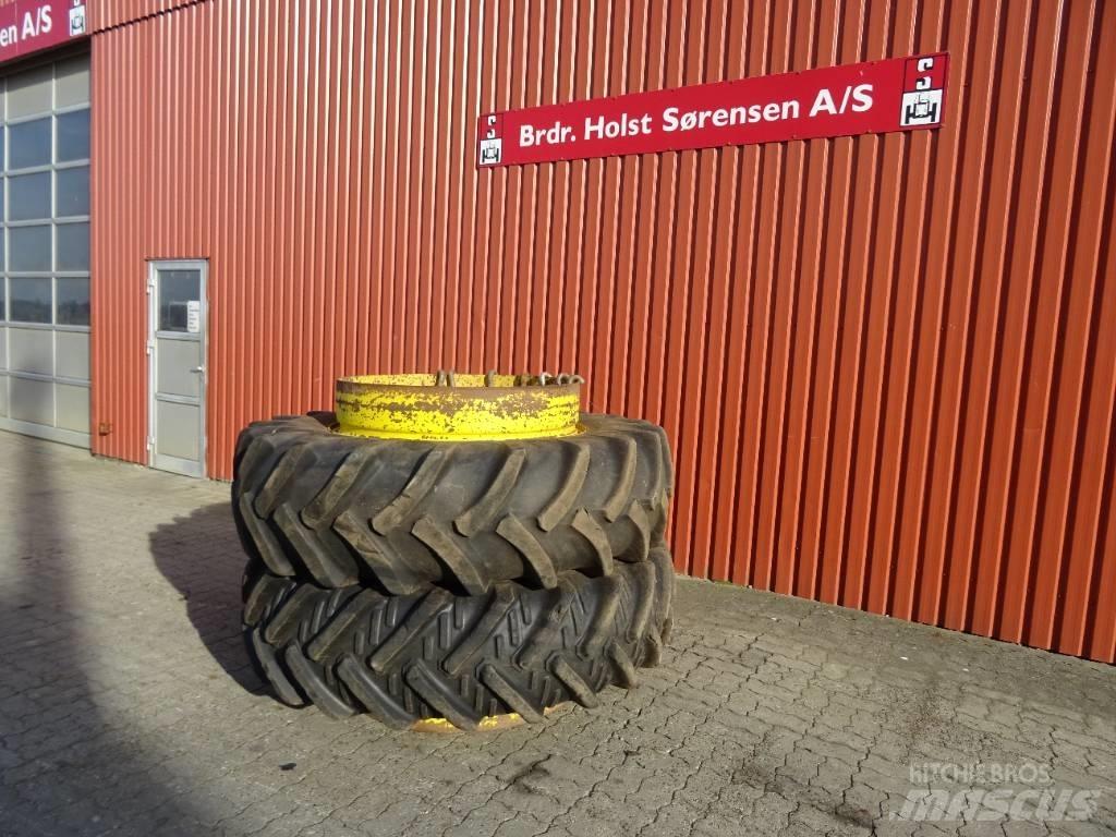 Goodyear 16.9-38 Gume, točkovi i felne