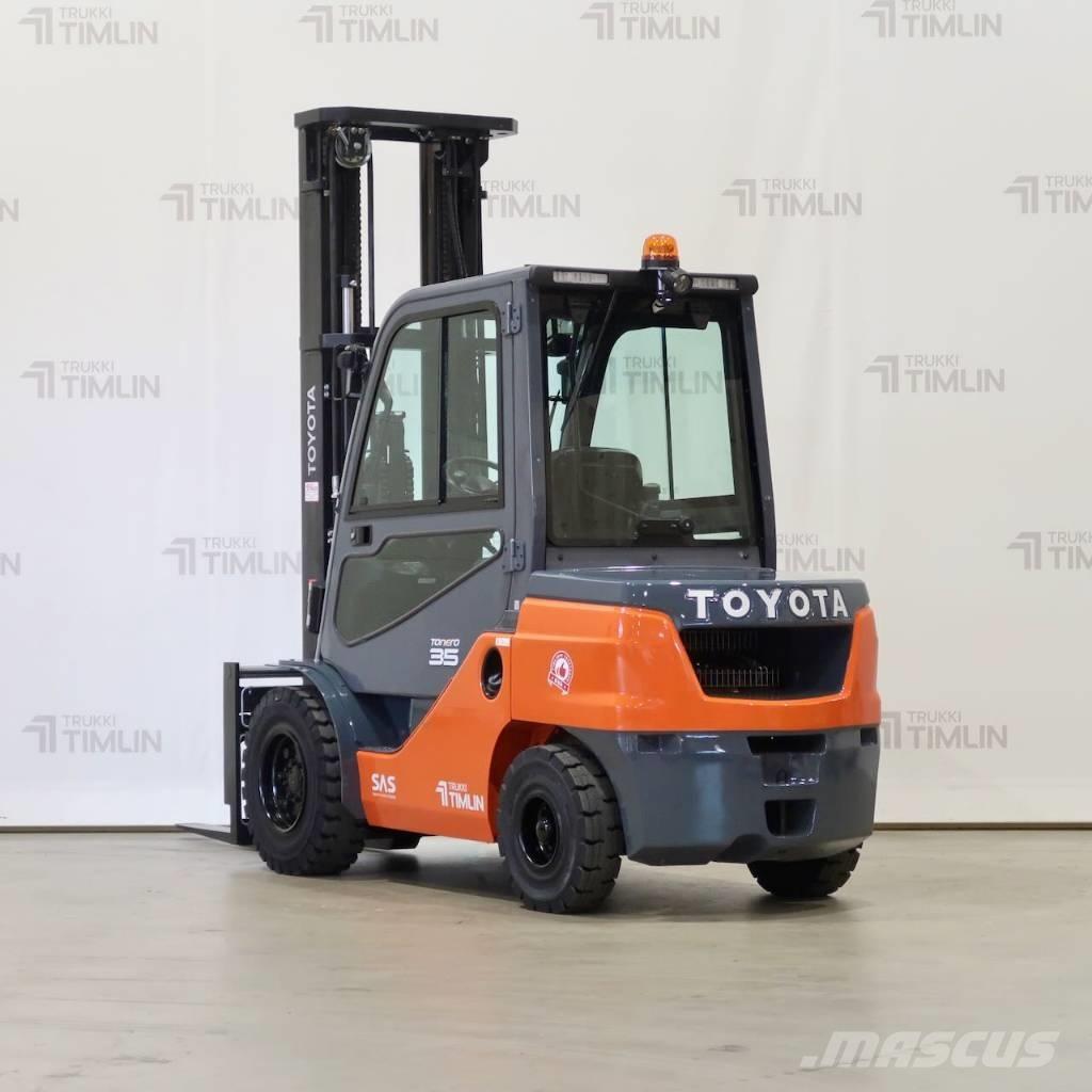 Toyota 52-8FDJF35 Dizelski viljuškari