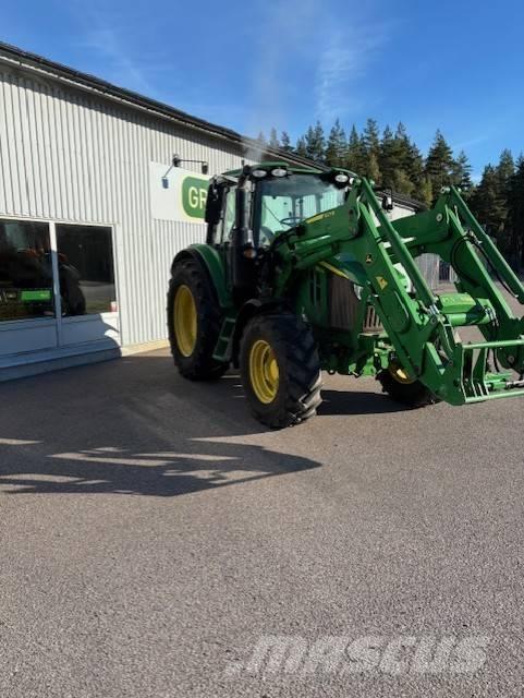 John Deere 6120 M Traktori