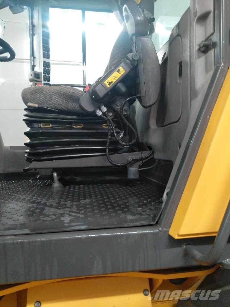 Volvo L 70 H Utovarivači na točkove