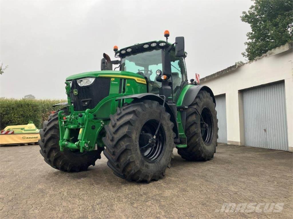John Deere 6R 250 Traktori