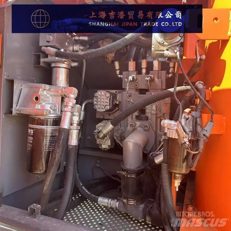 Hitachi ZX 160 Bageri guseničari