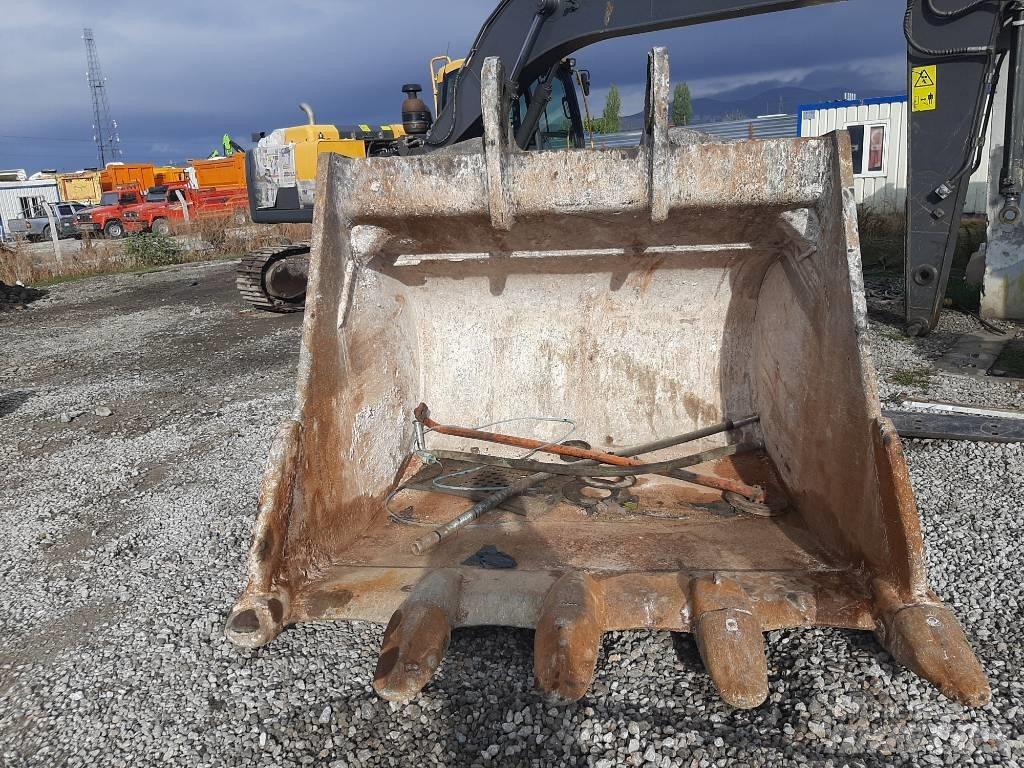 Hitachi ZX 670 LC H Bageri guseničari