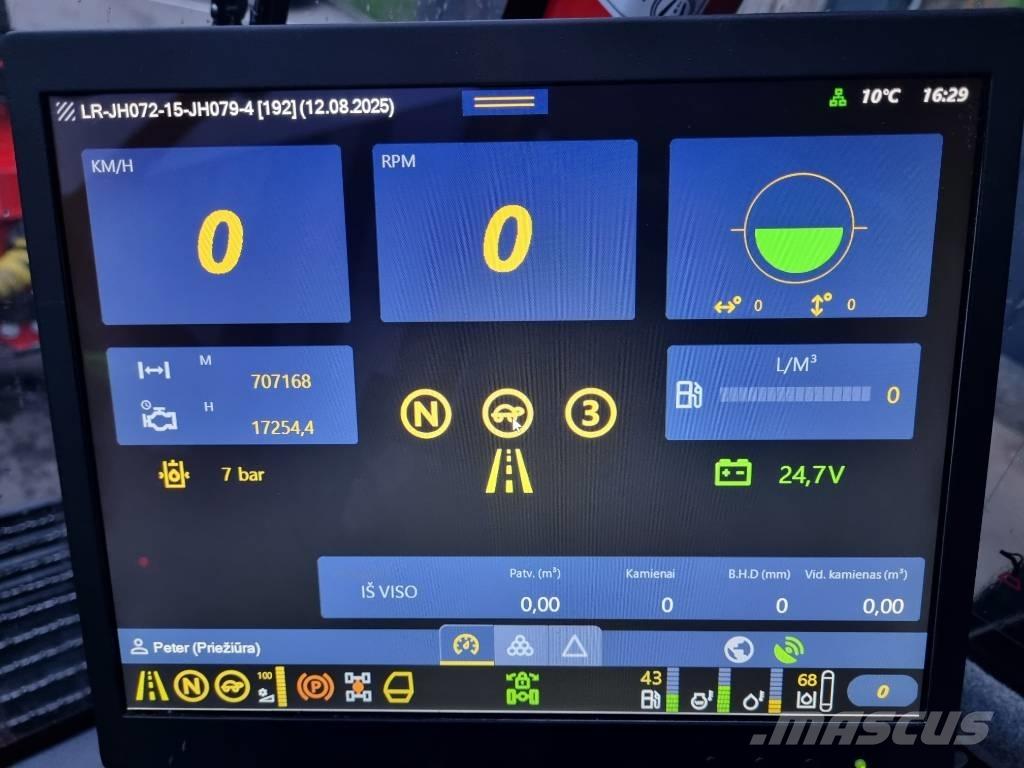 Komatsu 931 XC Harversteri