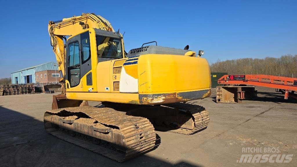 Komatsu PC 210 LC-8K Bageri guseničari