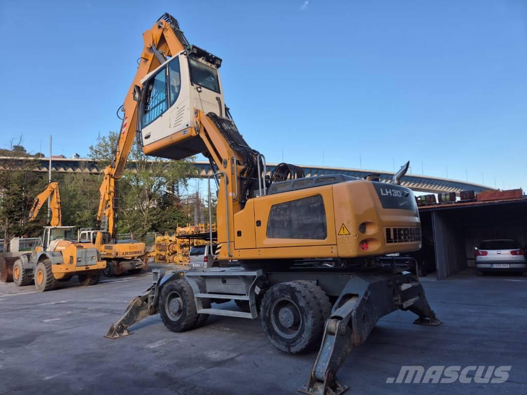 Liebherr LH 30 M Bageri za prenos primarnih/sekundarnih sirovina