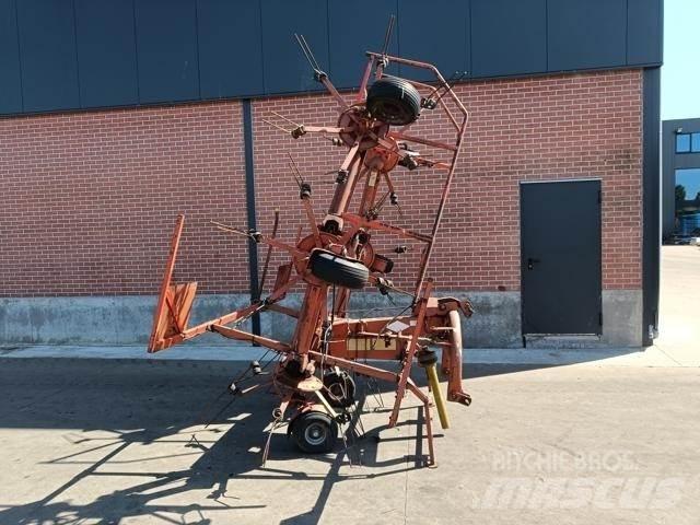 Kuhn GF6301 MH Okretači i sakupljači sena
