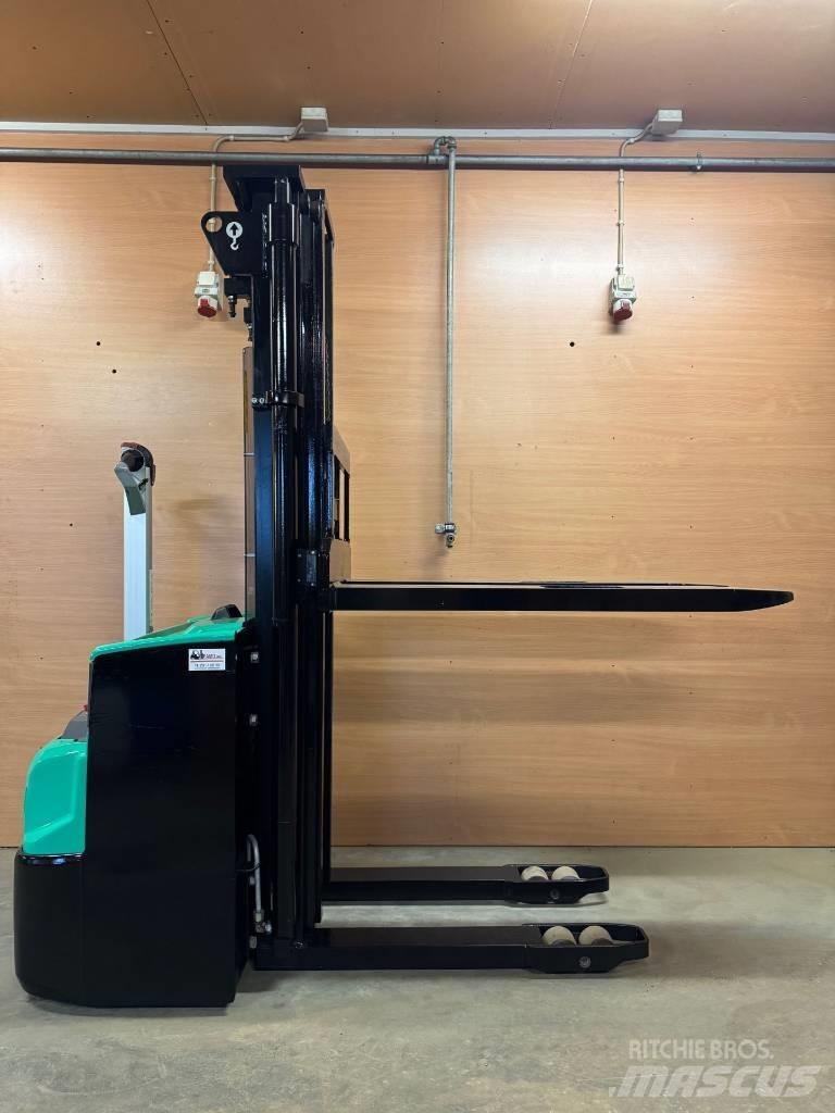 Mitsubishi SBP 12 N2 Ručni električni viljuškar