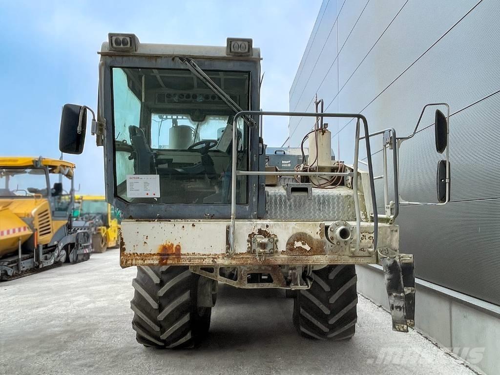 Wirtgen WR 2400 Mašine za reciklažu asfalta
