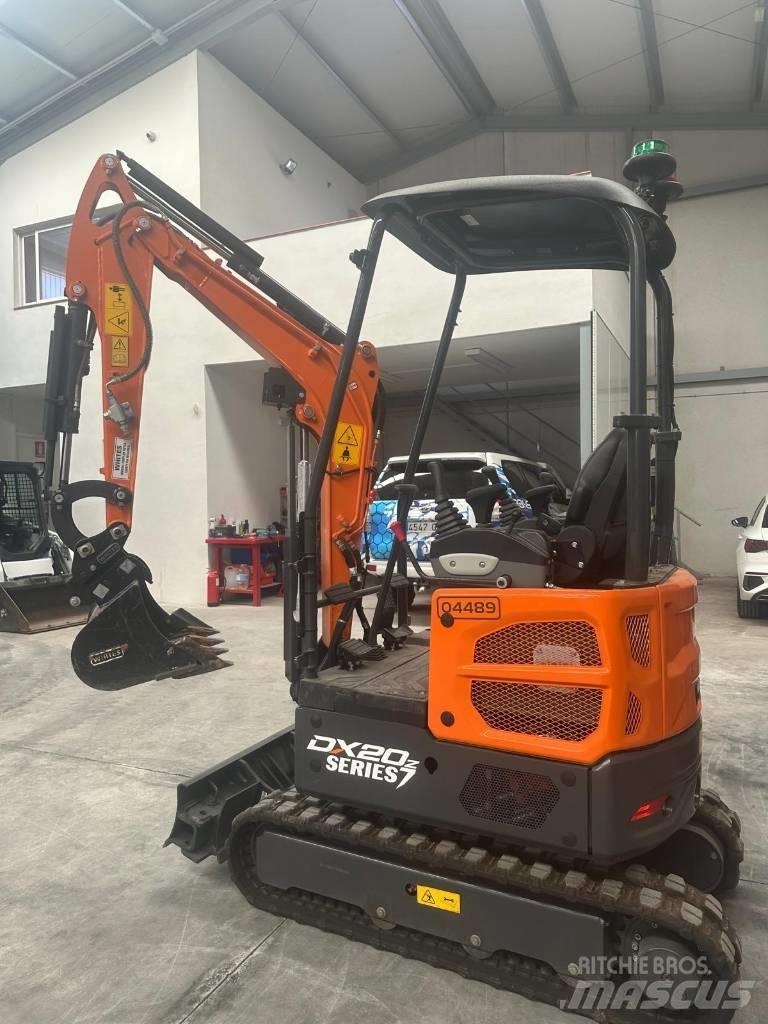 Develon DX 20 Z-7 Mini bageri < 7t