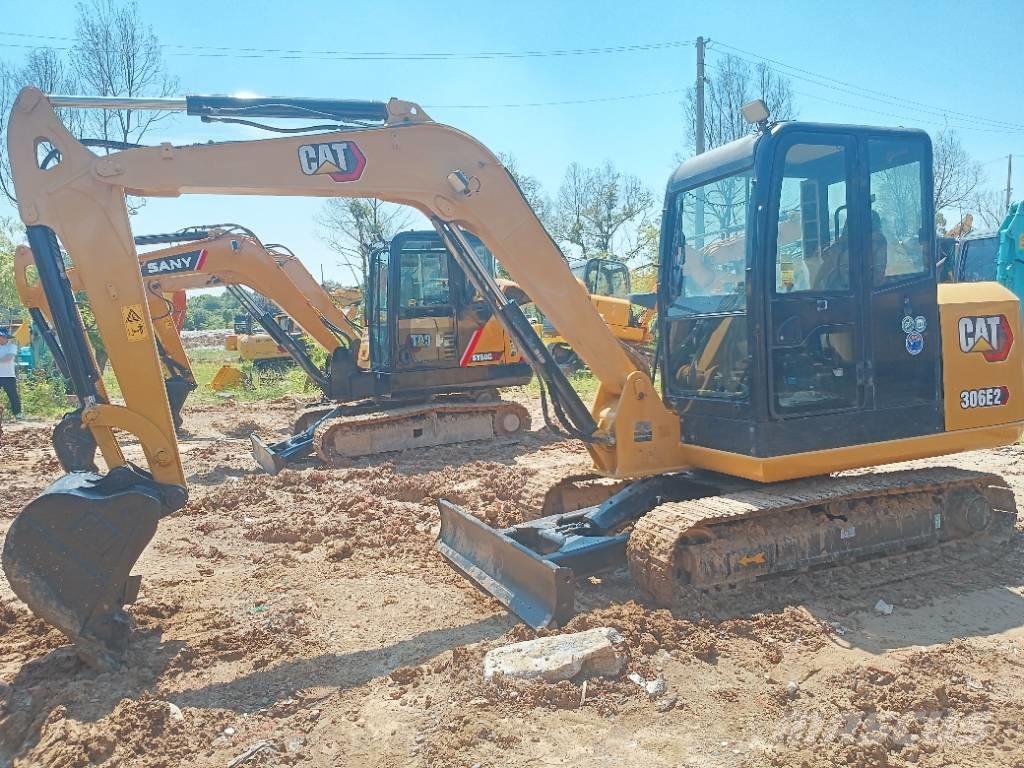 CAT 306 Bageri guseničari