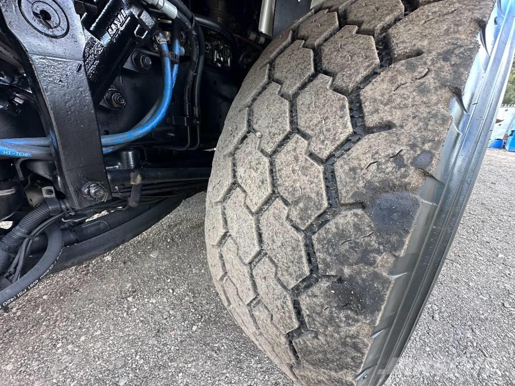 Freightliner M2 Kombi vozila/ vakum kamioni