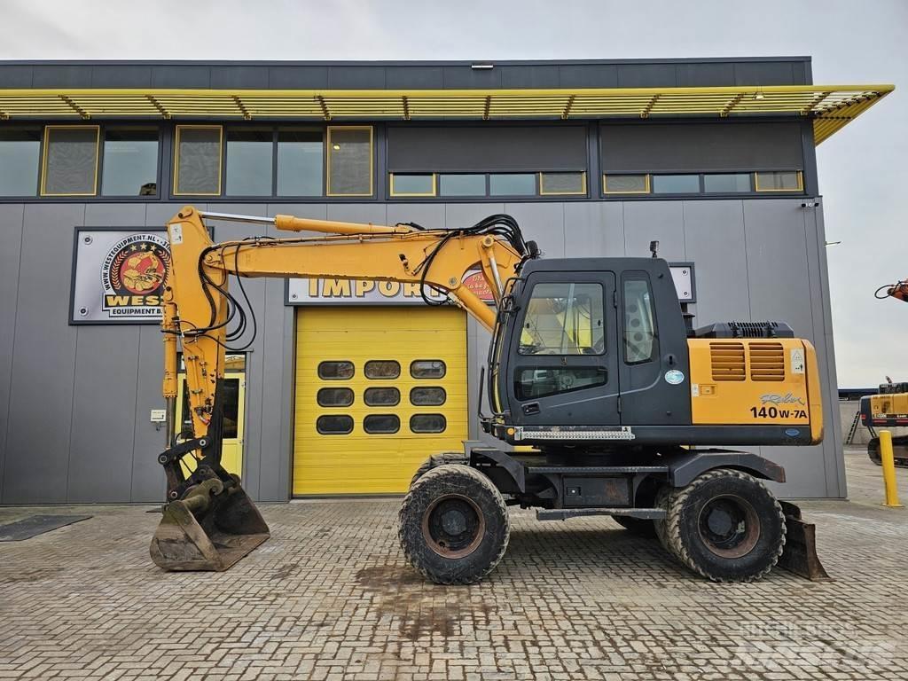 Hyundai R140W-7A Bageri točkaši