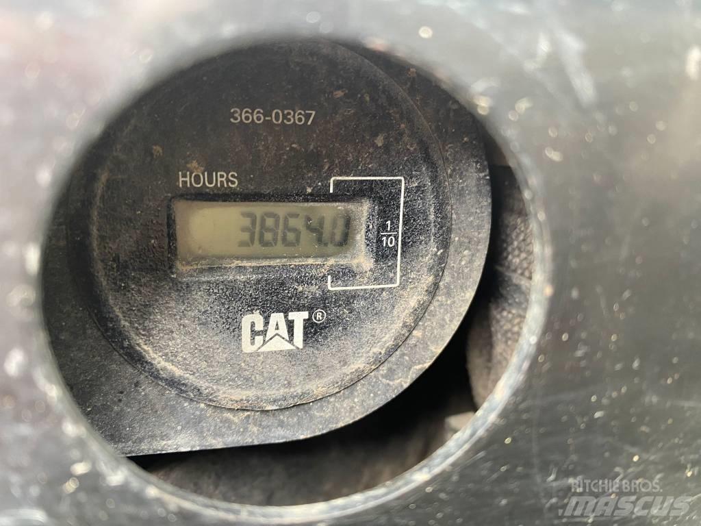 CAT 305 E Mini bageri < 7t