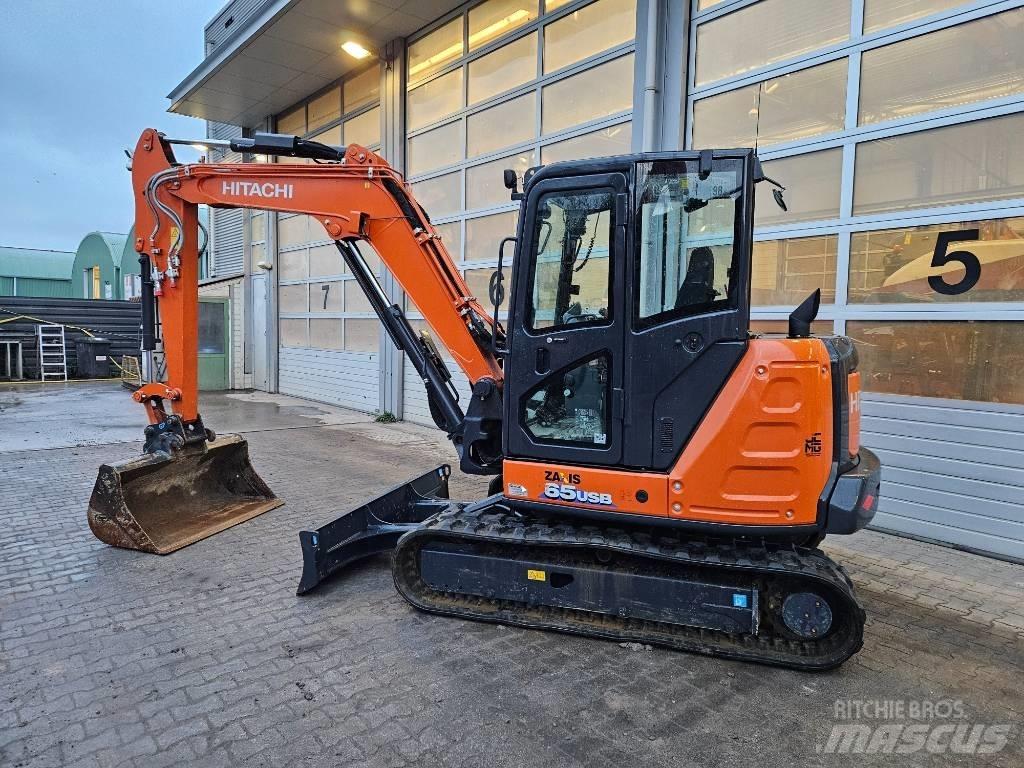 Hitachi ZX65USB-6 Mini bageri < 7t