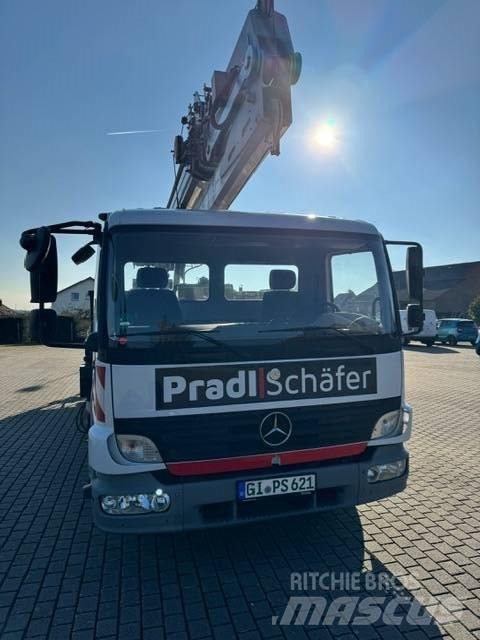 Böcker AK 32/1500 Autodizalice