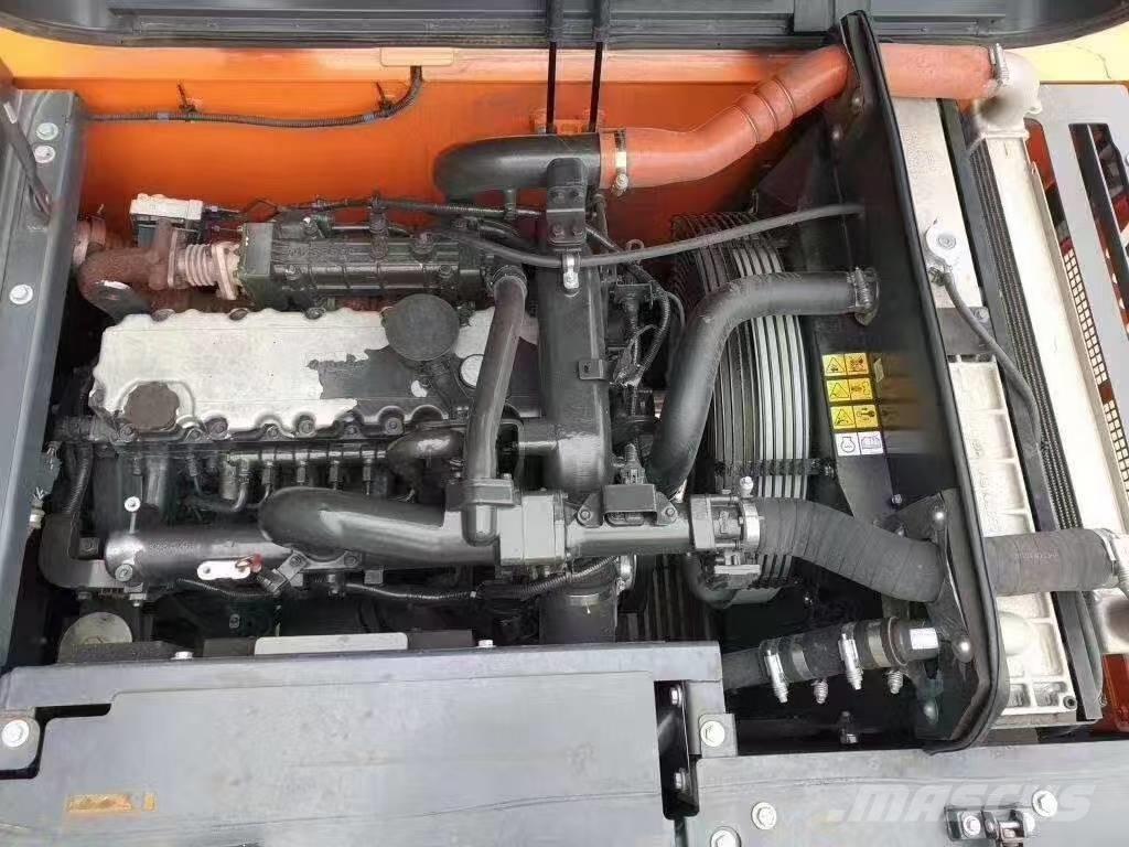 Doosan DX 225 LC Bageri guseničari