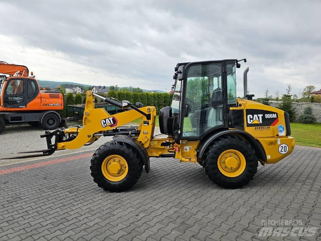 CAT 906 M Utovarivači na točkove