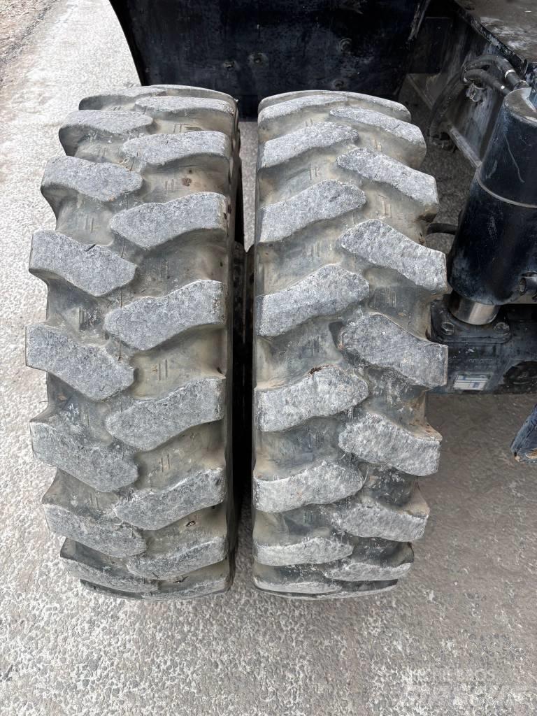 Hitachi ZX 140 W-5B Bageri točkaši