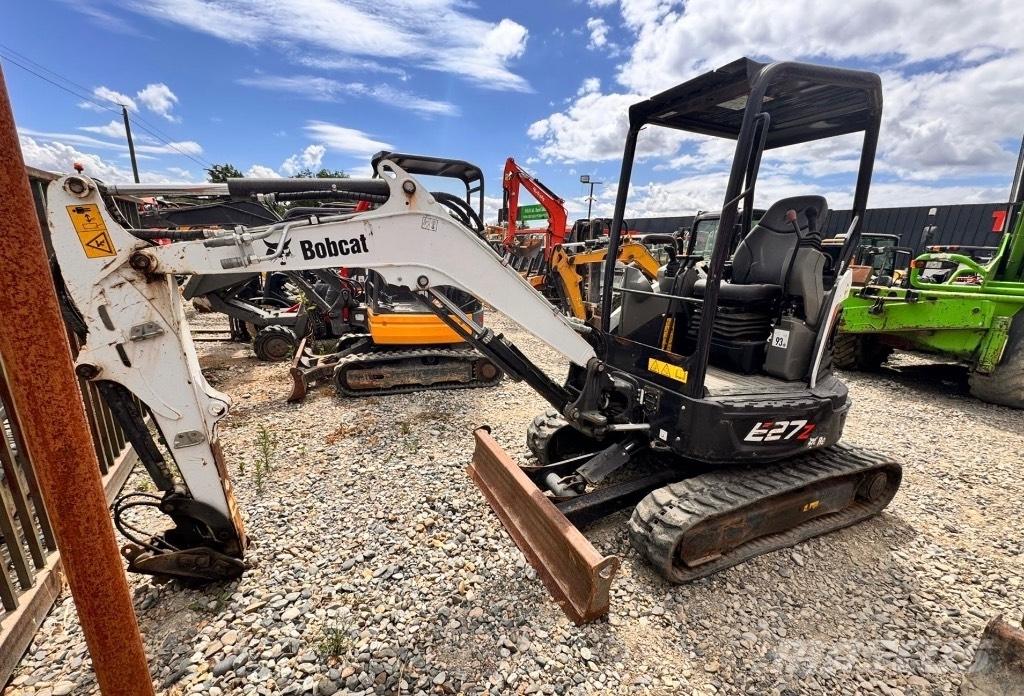 Bobcat E 27z Mini bageri < 7t