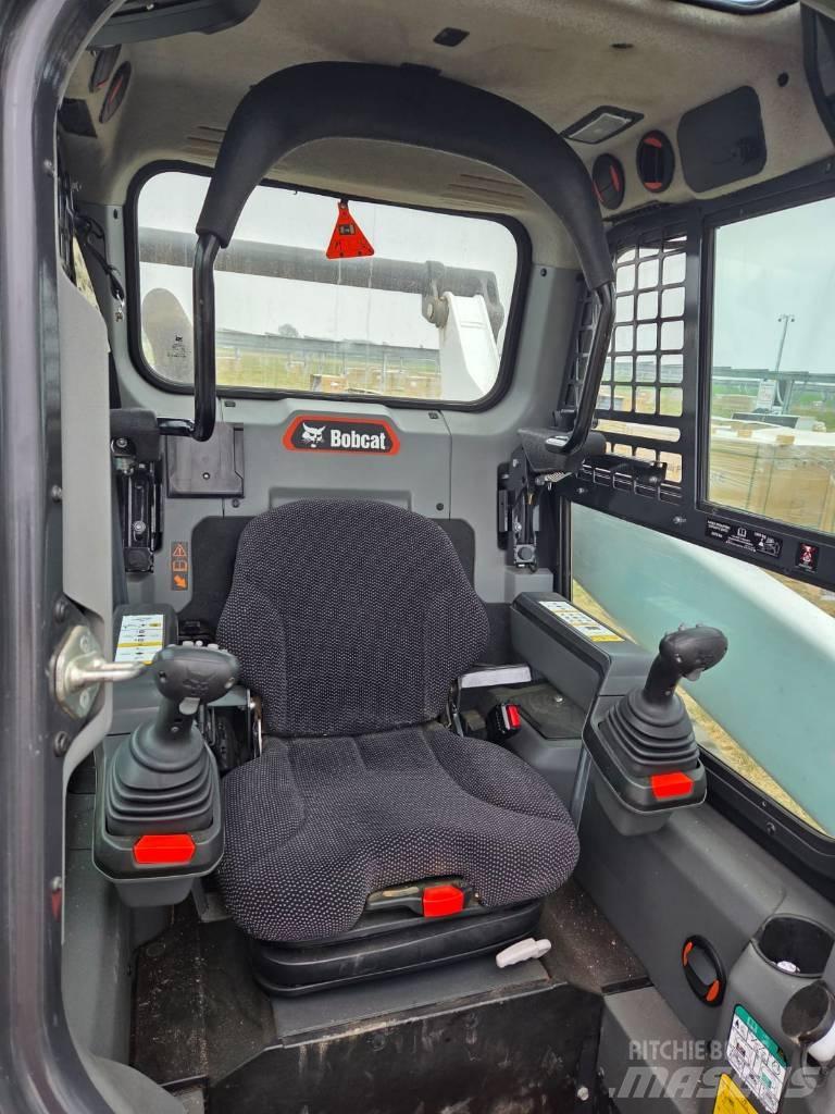 Bobcat T 76 Skid steer mini utovarivači