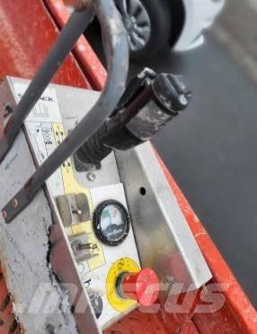 SkyJack SJ III 3219 Makazaste platforme