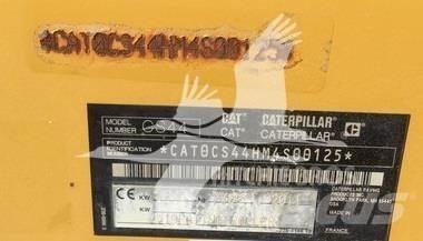 CAT CS44 Valjci sa jednim bubnjem