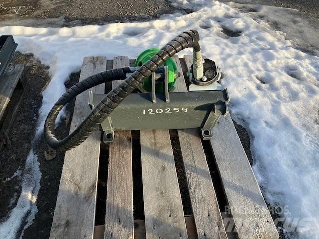 Avant HD 45 Skid steer mini utovarivači