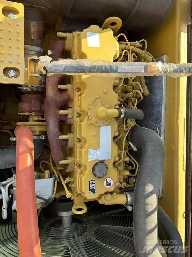 CAT 330 D2 L Bageri guseničari