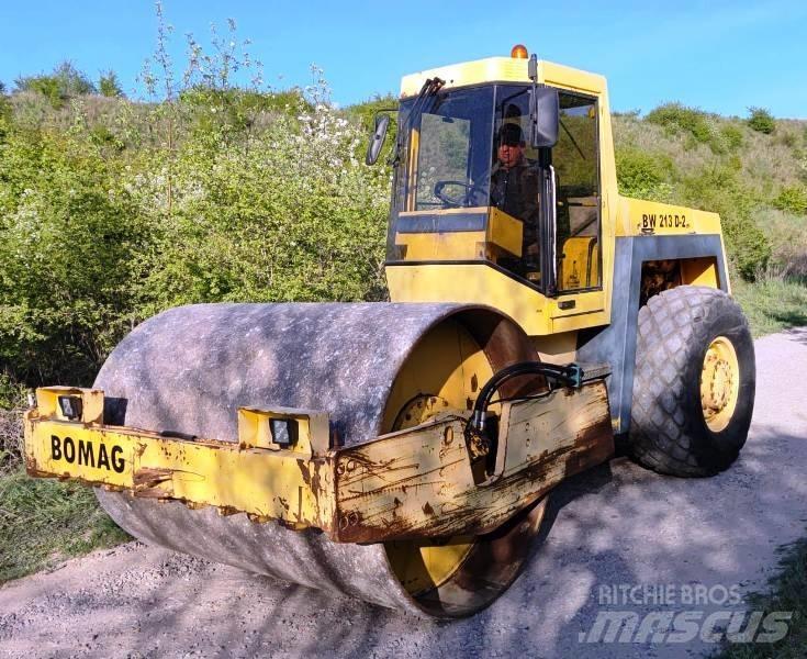 Bomag BW 213 Valjci sa jednim bubnjem